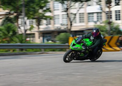 Cum să devii un motociclist mai bun: sfaturi pentru îmbunătățirea tehnicii de condus