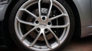 Photo clean alloy wheels