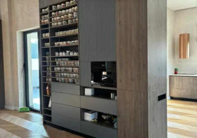 Mobilier la Comandă – Soluția Perfectă pentru un Cămin Personalizat și Funcțional