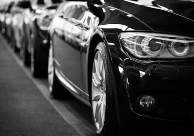 Modernizează-ți mașina cu soluții auto inteligente