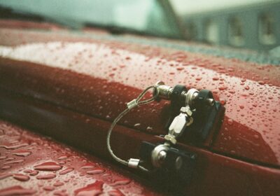 Cum să protejezi mașina de intemperii