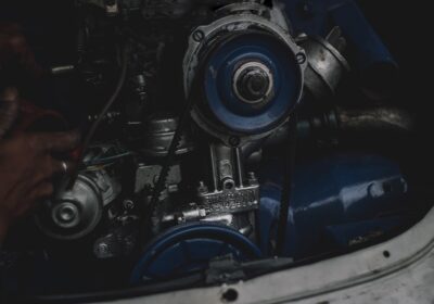 Cum să repari zgomotele motorului