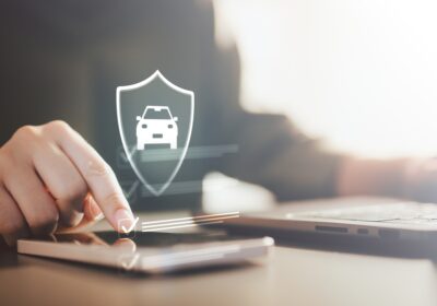 Cum se calculează prețul stabilește și ce factori influențează costul asigurării auto?