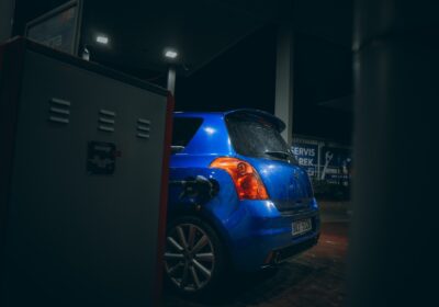 Semnele de avertizare ale problemelor electrice auto